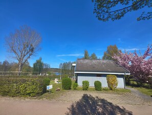 Property grounds - Wildgans 5A - Klassisches Skandinavisches Ferienhaus für bis zu 6 Personen (Mirow)