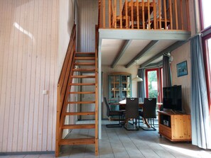 Dining - Wildgans 80 - Klassisches Skandinavisches Ferienhaus für bis zu 6 Personen (Mirow)