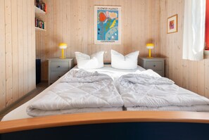 2 Schlafzimmer, Schreibtisch, Reisekinderbett, kostenloses WLAN