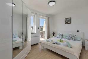 1 室のベッドルーム、WiFi (無料)、ベッドシーツ