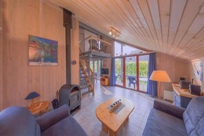 Tv och eldstad