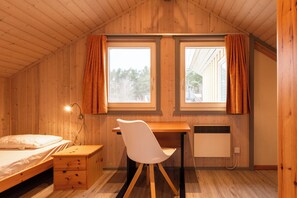 3 chambres, fer et planche à repasser, Wi-Fi gratuit