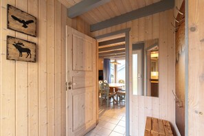 Dining - Wildgans 207 - Klassisches Skandinavisches Ferienhaus für bis zu 6 Personen (Mirow)