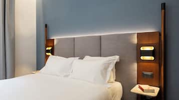 1 chambre, minibar, coffres-forts dans les chambres, bureau