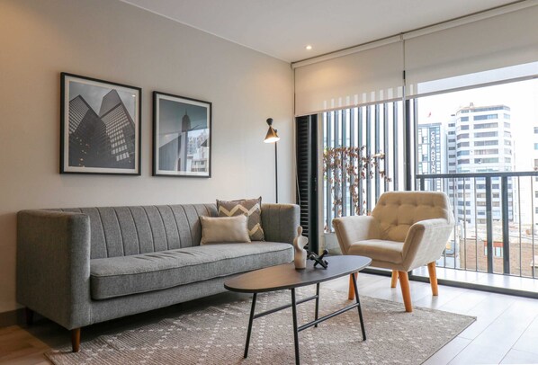 تلفزيون، مكتب