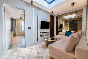 Deluxe Suite | Living area | TV - Lexia Hotels (Antalya)