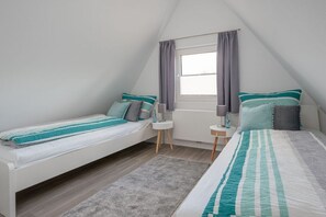 3 bedrooms, iron/ironing board, free WiFi - Haus Sonneneck Comfortable holiday residence (Bad Arolsen)