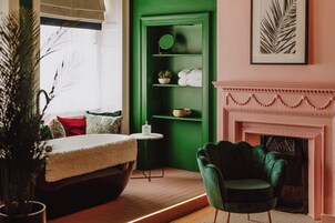 Deluxe Room | In-room safe, iron/ironing board, free WiFi