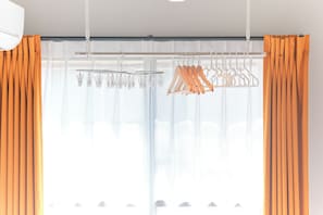 B (3p) - Blighton Miyoshi by Tranova (Tokyo)
