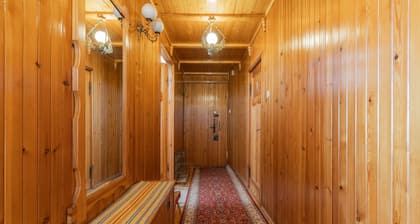 Sopocki Kredensik by Grand Apartments