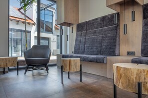 Reception - Hotel Grüner Wald Hamberg (Neuhausen im Enzkreis)