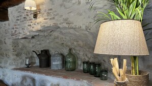 Unclassified image, 5 of 21, button - Chalet in Montaigu-le-Blin with Spa and Parking (Montaigu-le-Blin)