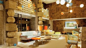 Reception - IKOSHAROLD Suites Seminyak (Seminyak)