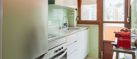 Lejlighed - balkon | Privat køkken