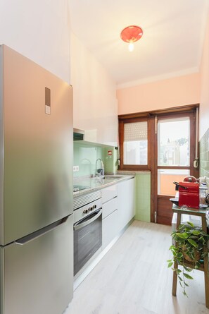Apartment, Balcony | Private kitchen - Liiving - Vintage Design Apartment  (Porto)