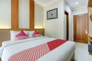 Double Room | Free WiFi, bed sheets