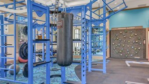 Fitness facility - Landing | Spectacular 1BD, Gym, Pool (Fort Worth)