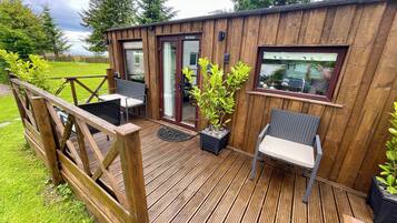 Standard House, 2 Bedrooms, Garden View | Iron/ironing board, free WiFi, bed sheets