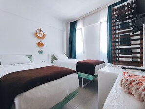 ميني بار وواي فاي مجانًا