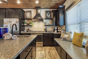 Fridge, microwave, dishwasher, coffee/tea maker