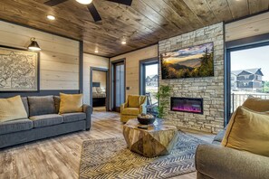 Smart TV, fireplace, video games