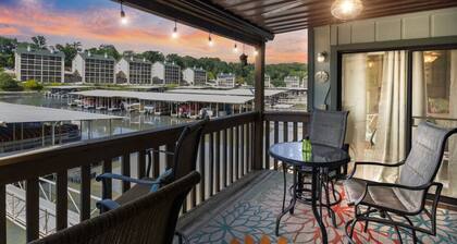 Boho Flamingo-Pools, Hot Tub, Pet Friendly
