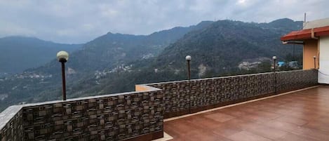 Pemandangan dari properti