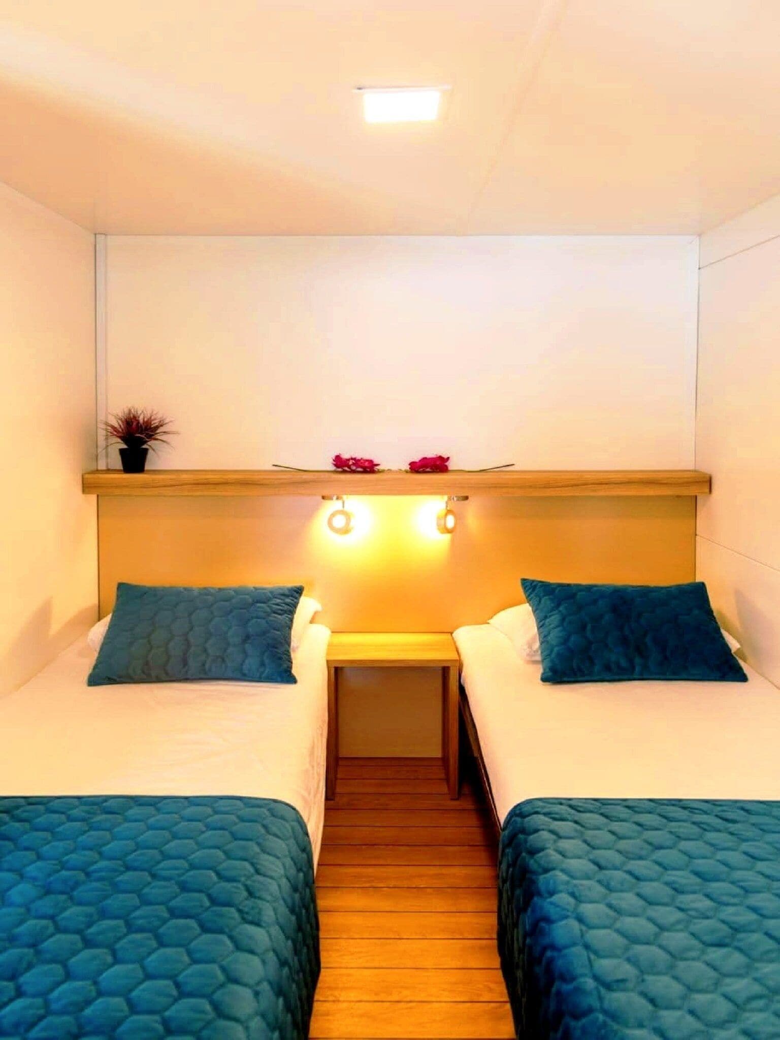 Hus (Mobile Home Nensi Two bedroom) | 2 soverom, barnesenger og wi-fi (inkludert)