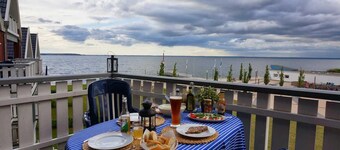 Kapitänsdeck 425 - Großzügiges Ferienapartment auf 2 Ebenen mit Müritzblick