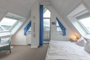 3 bedrooms, free WiFi - Kapitänsdeck 476 - Großzügiges Ferienapartment auf 2 Ebenen mit Müritzblick (Rechlin-Nord)