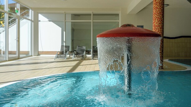 Pool - Schneeeule 201 - Gemütliches Apartment Über 2 Ebenen im Aparthotel Mirow (Mirow Ortsteil Granzow)