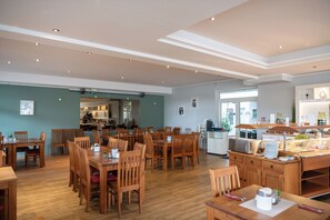 Dining - Schneeeule 220 - Gemütliches Apartment Über 2 Ebenen im Aparthotel Mirow (Mirow Ortsteil Granzow)