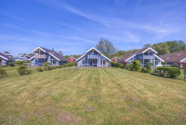 Exterior - Seeschwalbe Classic 5 - Großzügiges Ferienhaus mit Eigener Sauna und Whirlpool (Rechlin-Nord)