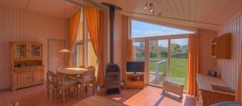 Seeschwalbe 21 - Das Skandinavische Familienhaus für 4 mit Sauna und Whirlpool