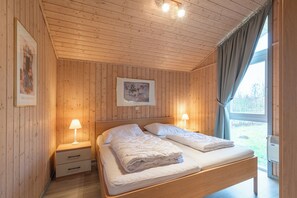 2 bedrooms, free WiFi - Seeschwalbe 23 - Das Skandinavische Familienhaus für 4 mit Sauna und Whirlpool (Rechlin-Nord)