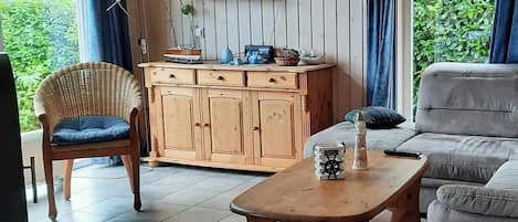 Televisie en een open haard