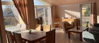 Seeschwalbe 69A - Das Skandinavische Familienhaus für 4 mit Sauna und Whirlpool