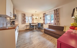 50-inch flat-screen TV with cable channels - Landhaus Keil (Saalbach-Hinterglemm)