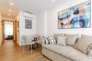 Living area - Morais Soares 131 (Lisbon)