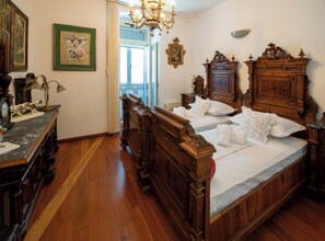 1 bedroom, individually decorated, individually furnished - Royal Heritage Apartment in Split Center (Split)
