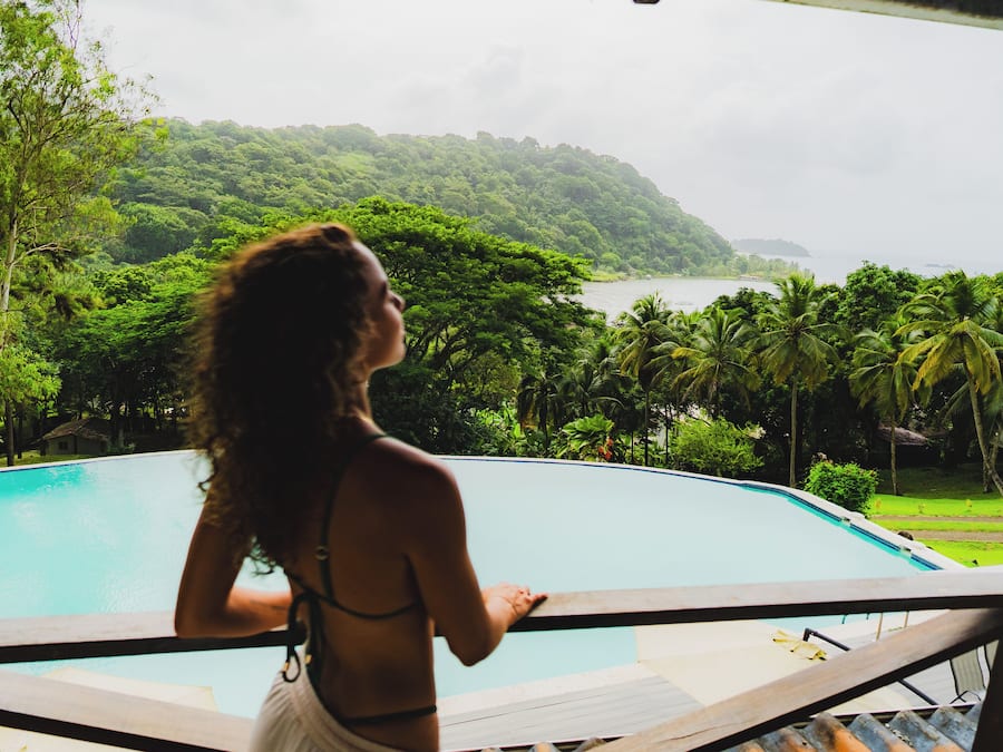 Eenvoudige kamer, uitzicht op baai | Individueel gedecoreerd, gratis wifi, beddengoed