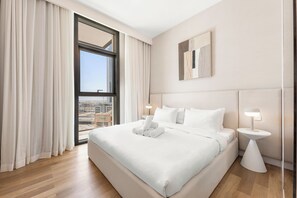 Appartamento Deluxe, balcone | 2 camere, ferro/asse da stiro, Wi-Fi gratuito