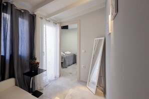 2 bedrooms, free WiFi - Marialena Luxury Apartment (Corfu)