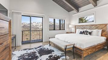 5 bedrooms, WiFi, bed sheets
