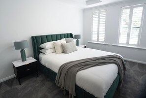 5 Schlafzimmer, Bügeleisen/Bügelbrett, WLAN, Bettwäsche