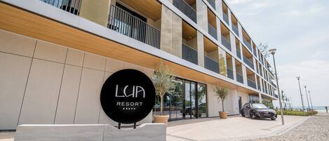 Fachada da propriedade