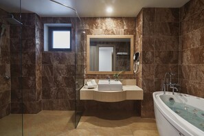 Luxury Suite, 1 King Bed, Bathtub, Mountain View | Bathroom | Free toiletries, hair dryer, bathrobes, slippers - Genuss Tam Dao - Hideaway Retreats (Tam Dao)