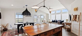 The Trendsetter: Cozy Farmhouse near Round Top