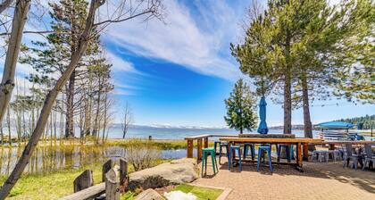 Steps to Lake: Scenic Carnelian Bay Retreat