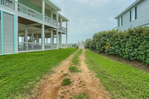 House (3 Bedrooms) | Interior - Steps to Bolivar Beach: Home w/ Deck & Grill (Port Bolivar)